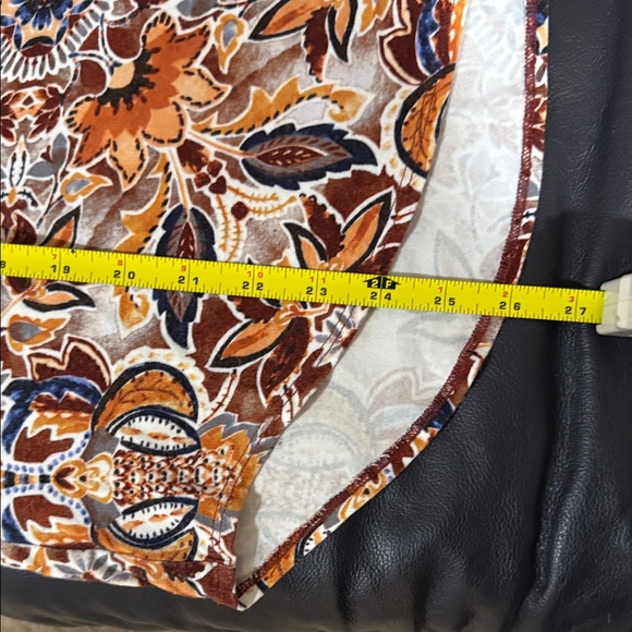 Cupio Vibrant Floral Long Sleeve Top - Picture 8 of 8